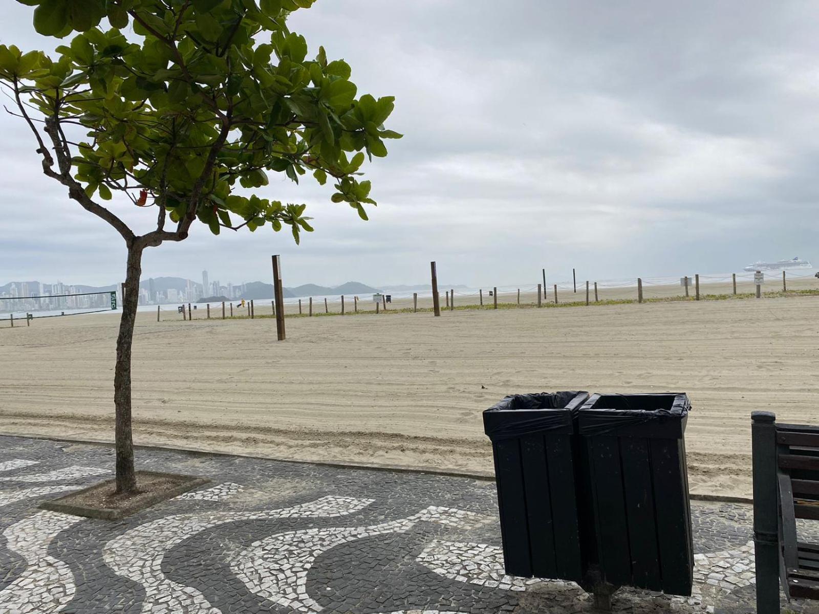 Excelente Ap Pe Na Areia Vista Mar Apartment Balneario Camboriu Exterior photo