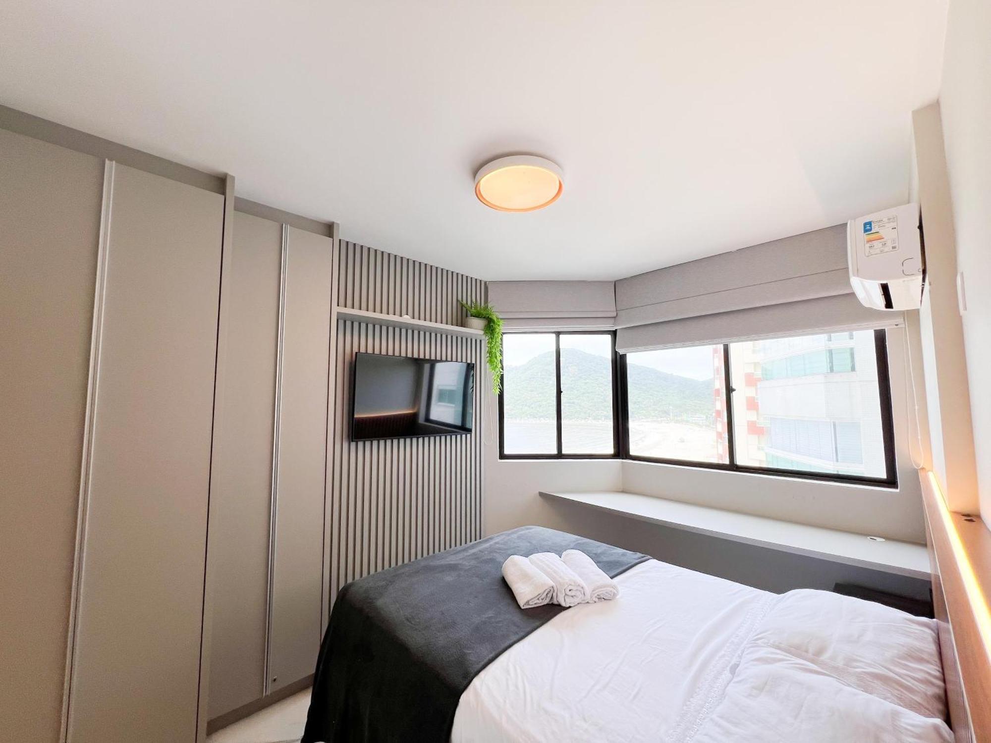 Excelente Ap Pe Na Areia Vista Mar Apartment Balneario Camboriu Exterior photo